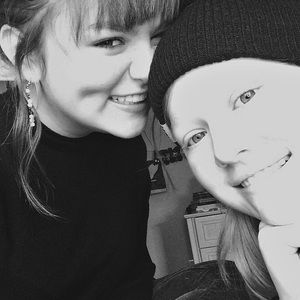 Meet your Posher, Maddie